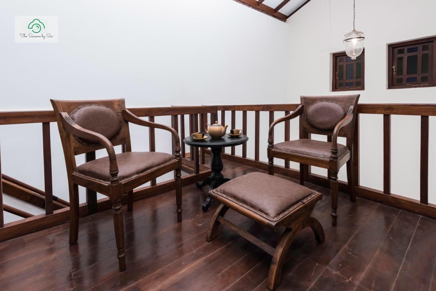 Headman House Antique Villa - A Seaside Royal Stay Ahangama Eksteriør billede