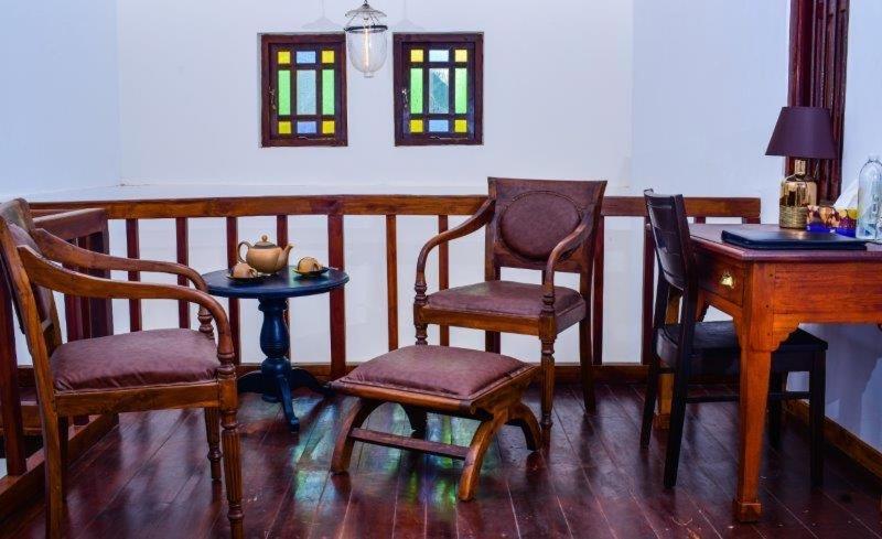 Headman House Antique Villa - A Seaside Royal Stay Ahangama Eksteriør billede
